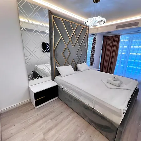 White Titanic Luxury Sea View